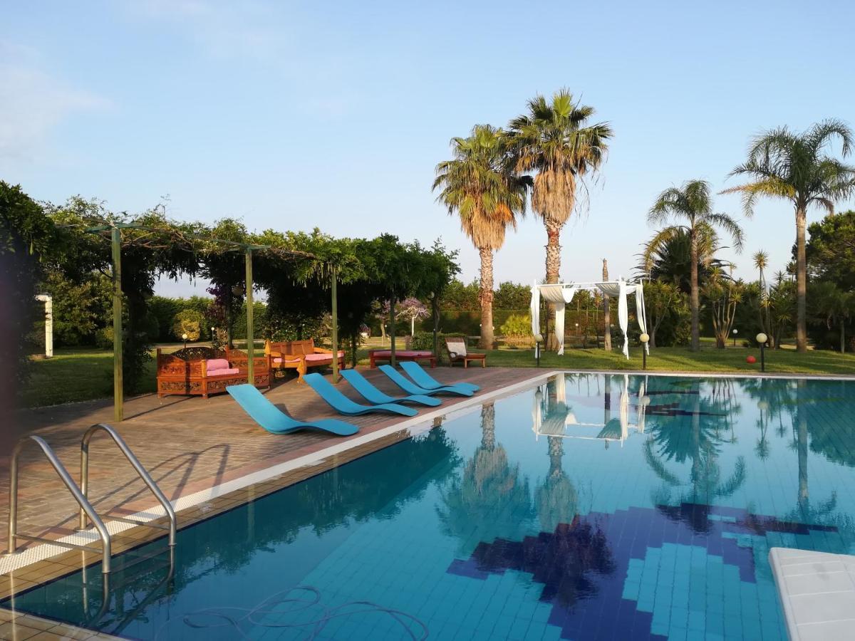 Villa Le Tre Dame B&B Battipaglia Kültér fotó