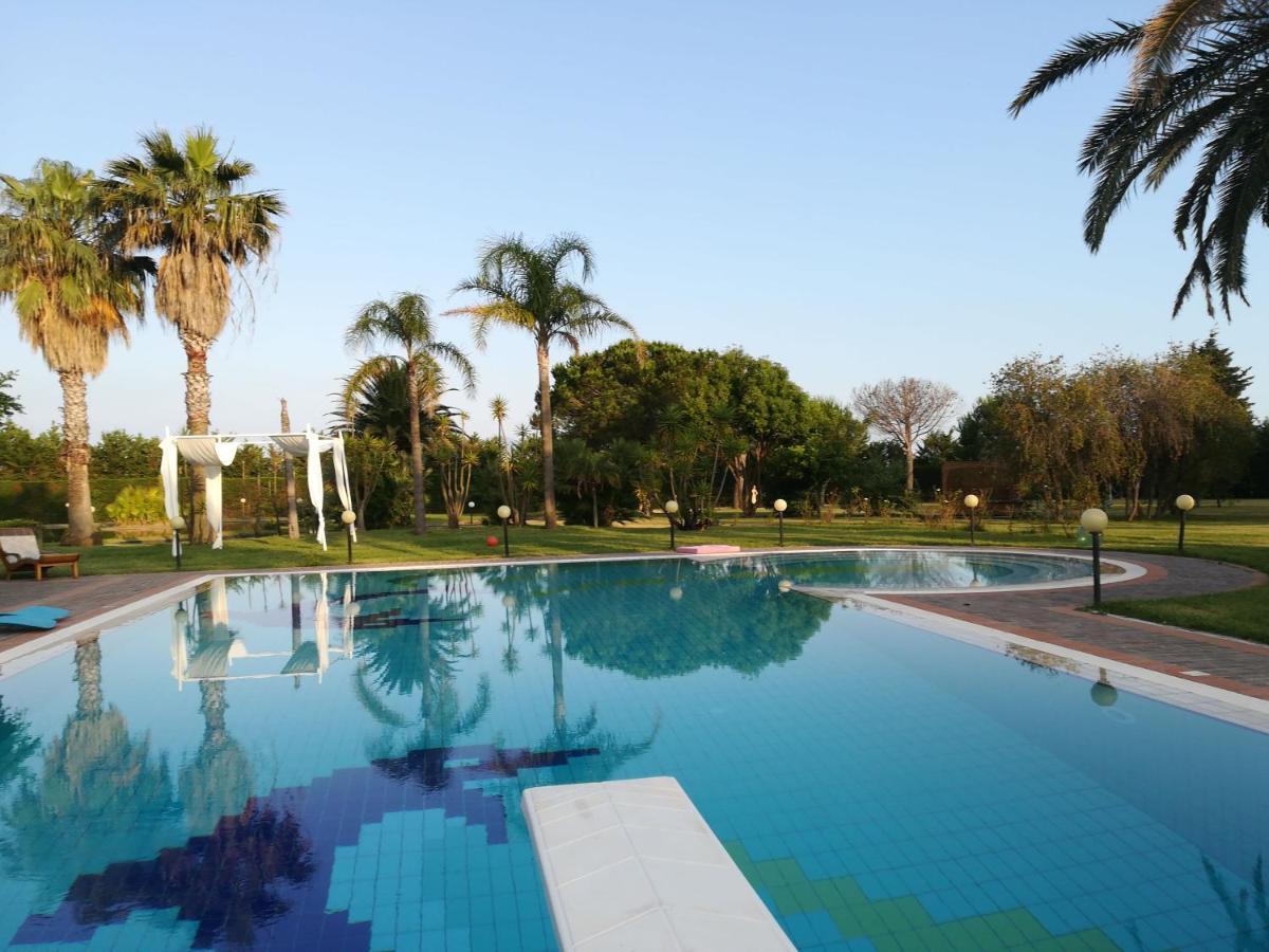 Villa Le Tre Dame B&B Battipaglia Kültér fotó