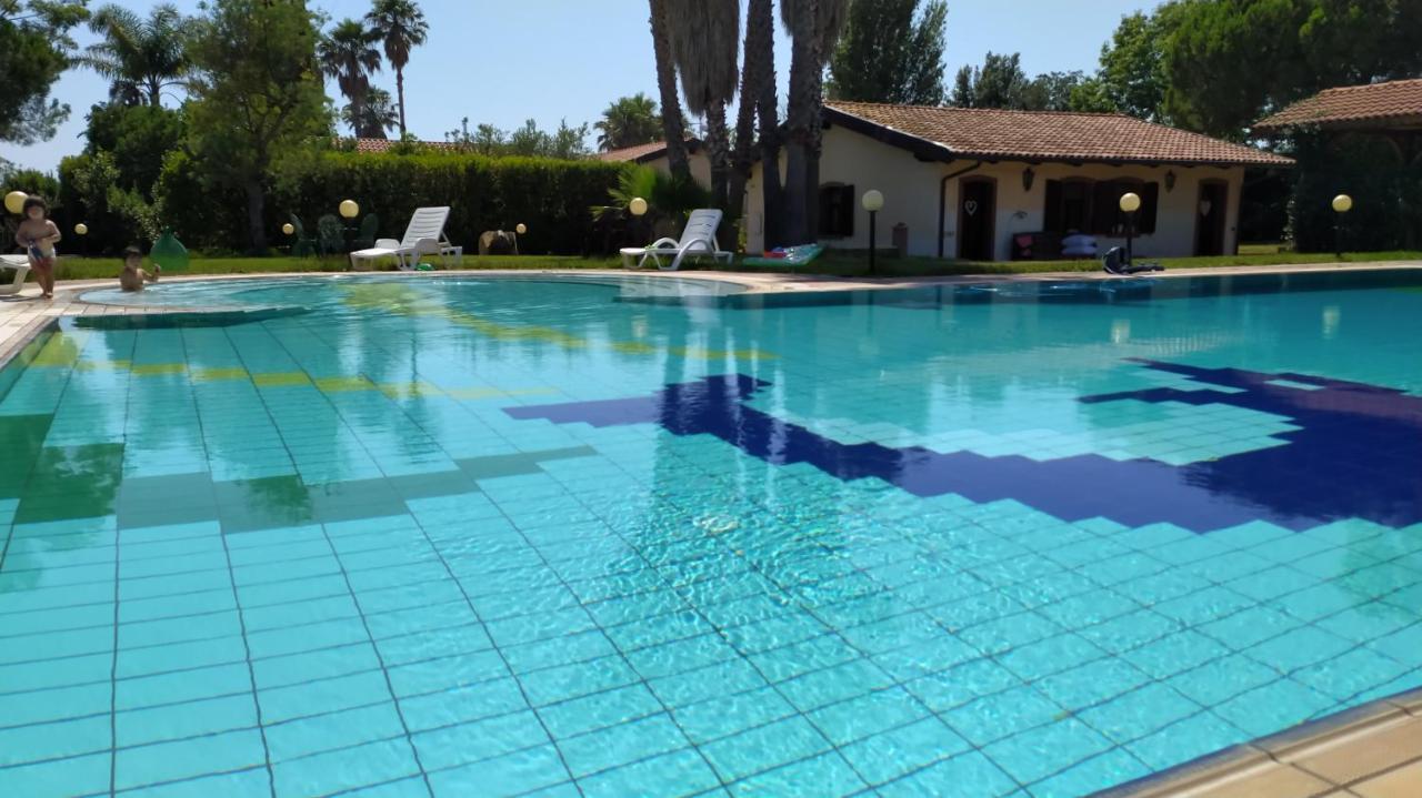 Villa Le Tre Dame B&B Battipaglia Kültér fotó